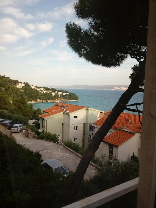 Nemira Beach Apartments Omis Exterior photo