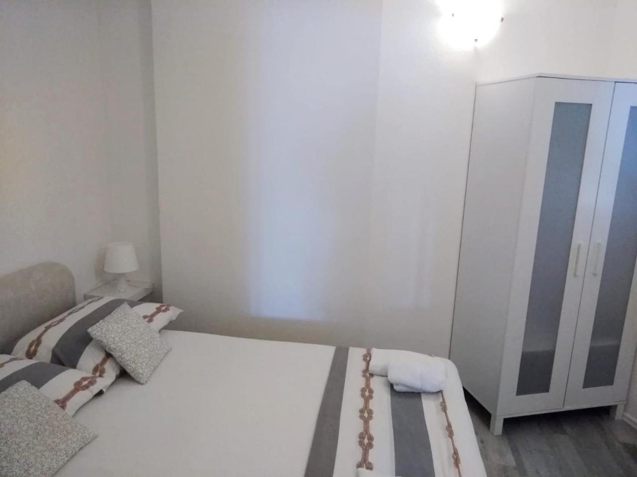 Nemira Beach Apartments Omis Exterior photo